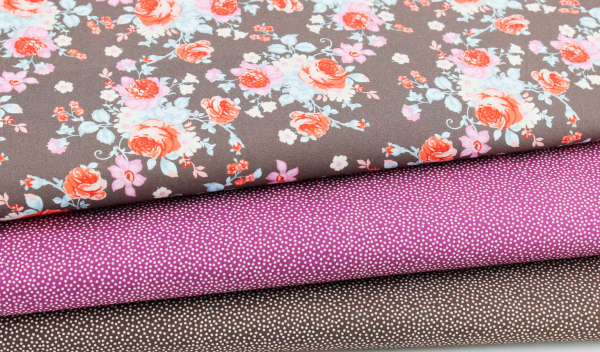 Baumwolle Emilie  Rosen dunkles taupe  (10 cm)